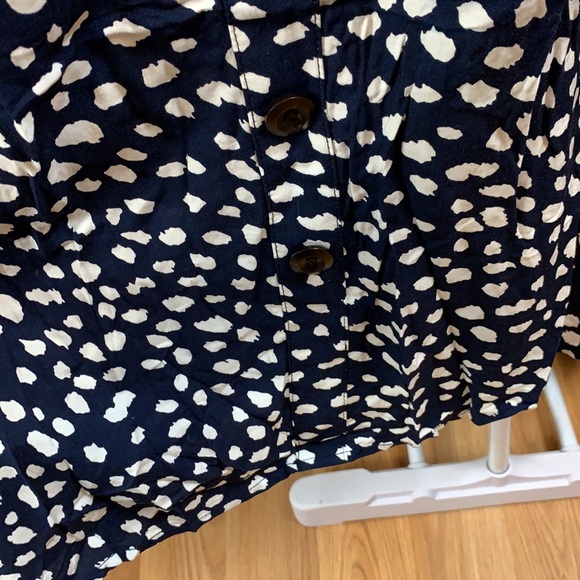 Light, airy button down summer dress - Picture 7 of 12